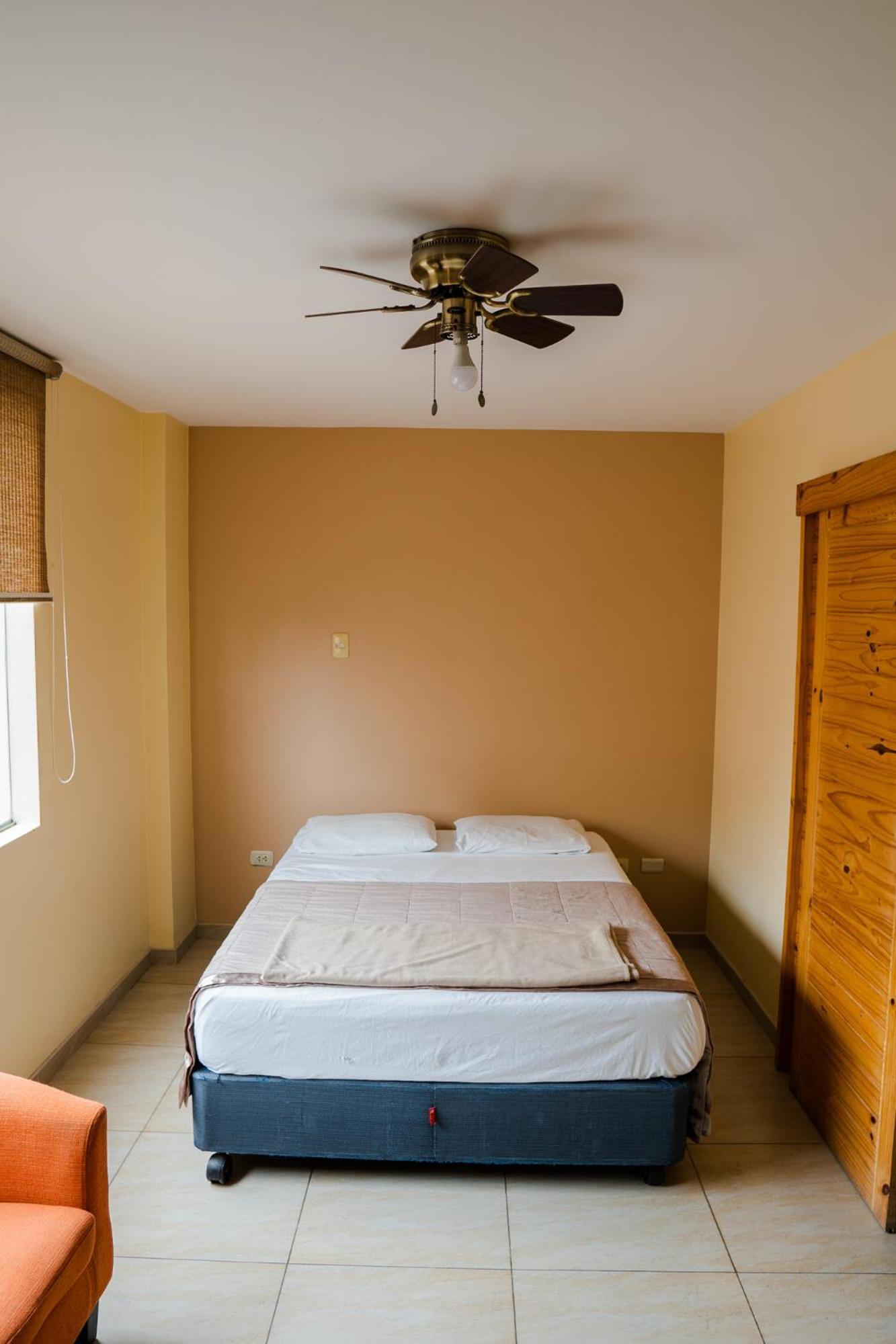 Trugarden Hotel Trujillo Zewnętrze zdjęcie